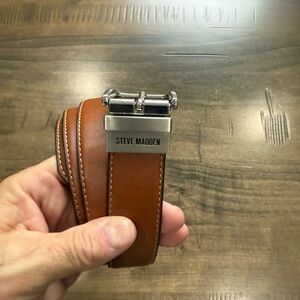 Steve Madden Brown / Black Reversible Belt